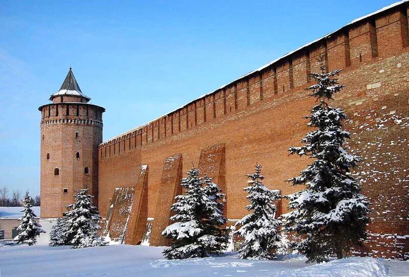 Коломна кремль экскурсии. Маринкина башня Коломенского Кремля. Коломенский Кремль Коломна. Коломенский Кремль (1525–1531).. Крепость в Коломне.