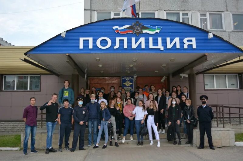 Сыктывкар после 9 класса. Первомайская 21 сыктывкар полиция. сыктывкар колледж университет. здание полиции сыктывкар. отдел полиции сыктывкар.