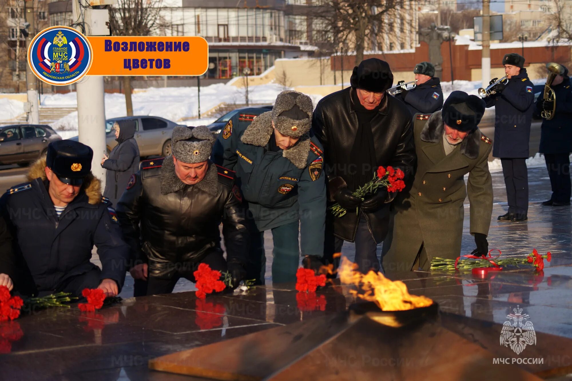 23 февраля иваново. С днём защитника Отечества 23 февраля. Возложение цветов к 23 февраля Александровский сад. Памятники героям России. Праздники 23 февраля 2023.