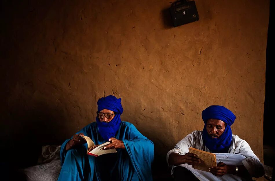 бедуины туареги. туареги марокко. бербероязычные туареги. тин хинан туареги. синие люди пустыни.