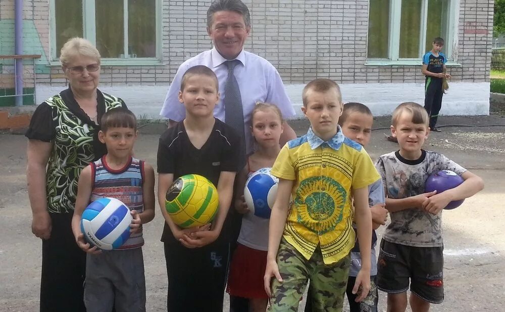Погода вяземский хабаровский на 14 дней. Школа-интернат г вяземский хабаровский край. лагерь в вяземске. село кедрово вяземского района хабаровского края. хотинец сергей владимирович город вяземский.