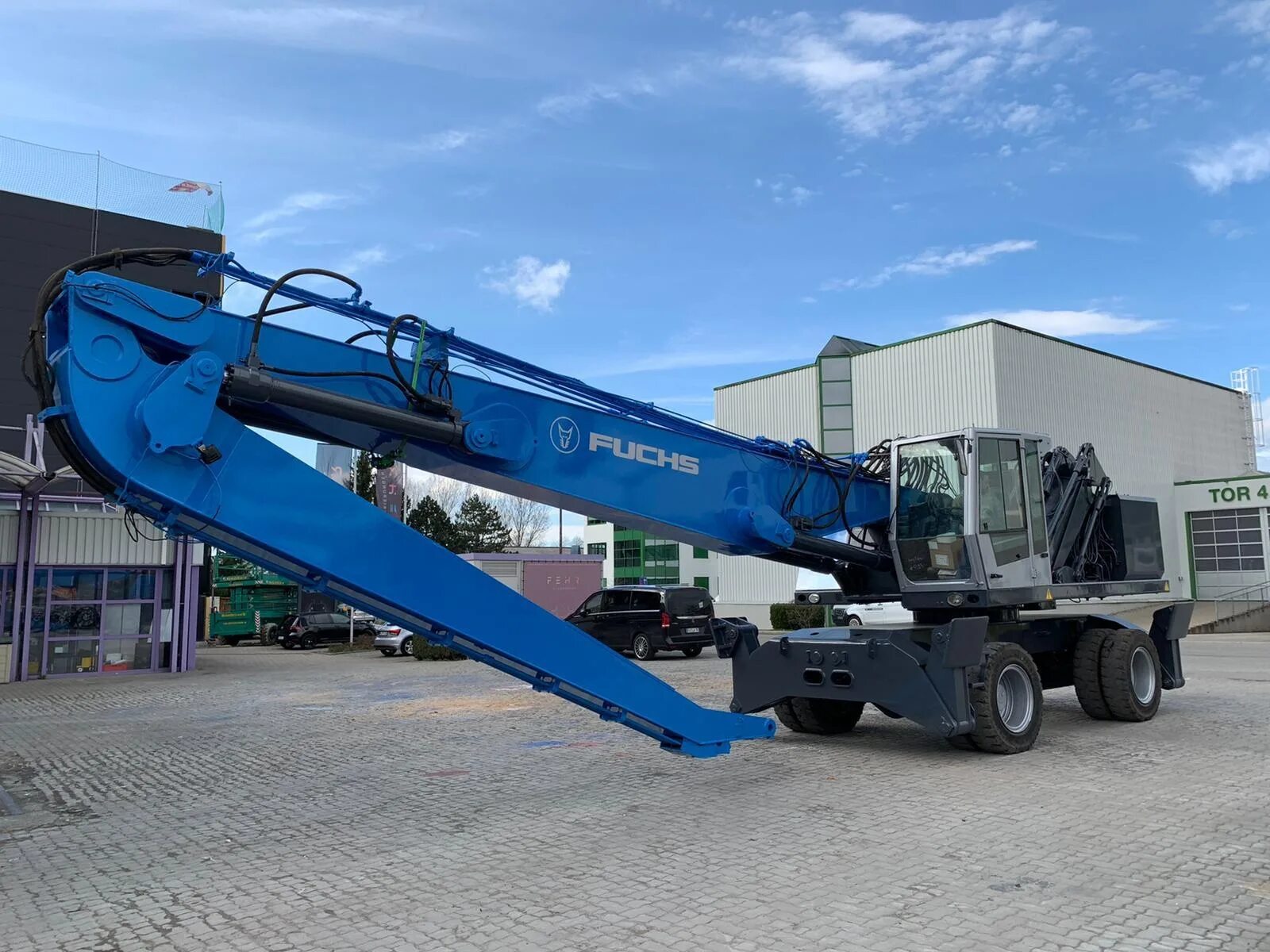 Fuchs 360. Fuchs mhl 360. перегружатель fuchs mhl 360. перегружатель фукс 360. погрузчик фукс 360.