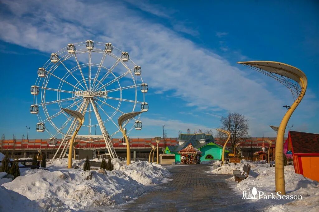 Парк аттракционов в Крылатском. Парк семейный Пенза ГПЗ. Крылатская 18 парк сказка. Сказка Строгино парк развлечений. Москва ул крылатская 18 парк