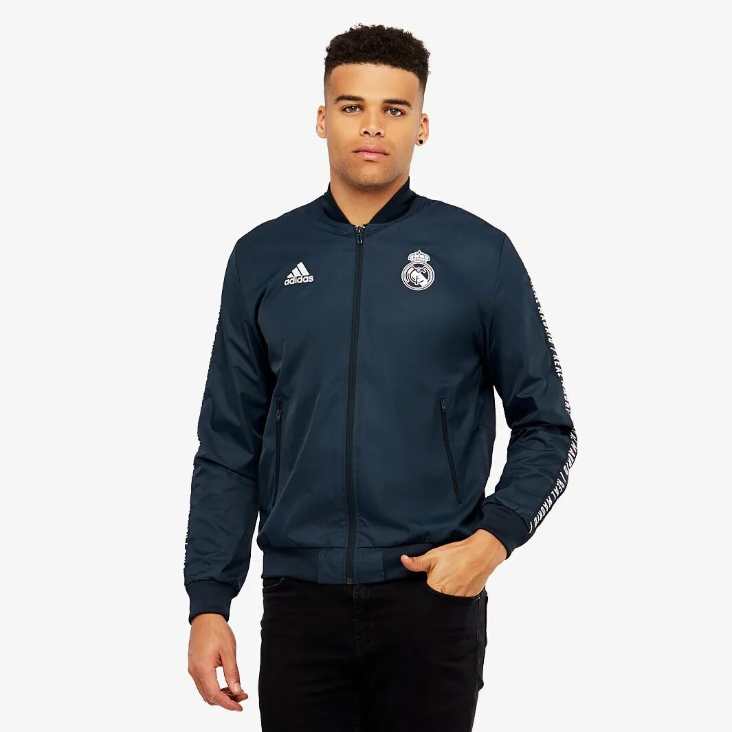 Адидас реал. Real Madrid adidas куртка. Бомбер Реал Мадрид адидас. Adidas real Madrid White Jacket. Бомбер адидас Реал Мадрид зелëный.