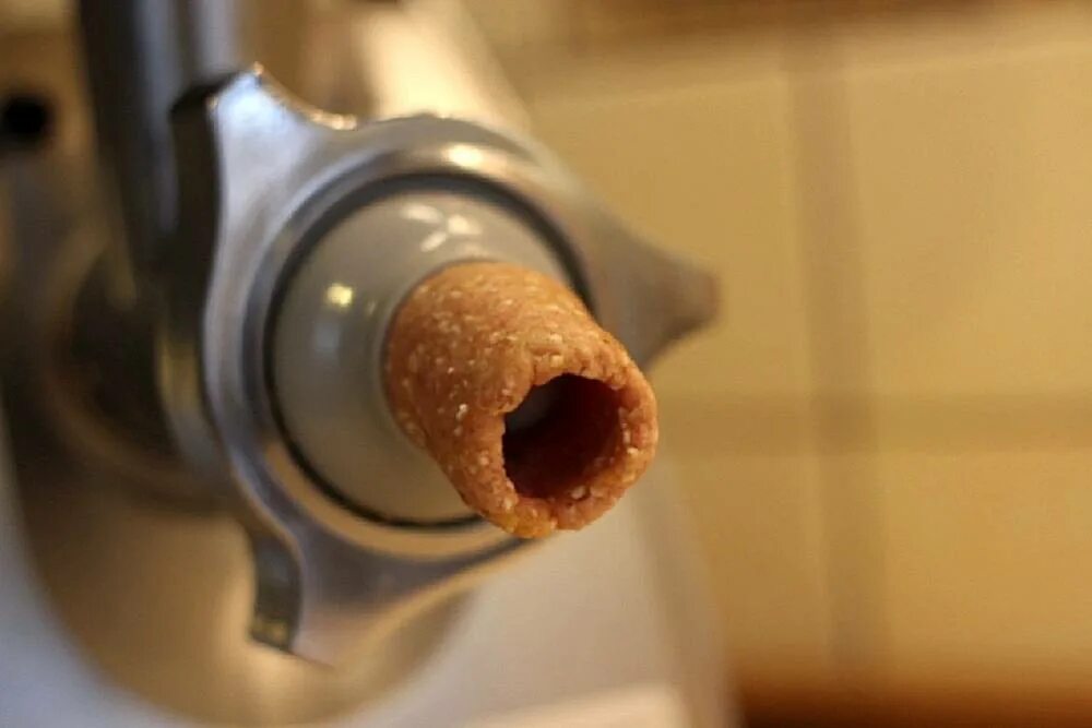 Мясорубка bosch mfw 3630. Колбаски кеббе. Кеббе что это такое. Мясорубка liberton lmg-03tjs. Кеббе что это такое.