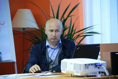 Заместитель научного руководителя