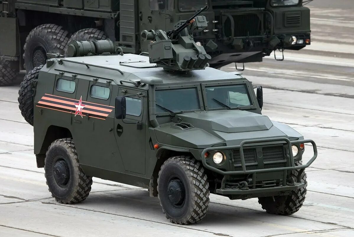 Военные автомобили россии. ГАЗ 2330 тигр. Бронеавтомобиль ГАЗ-233114 - «тигр-м». ГАЗ тигр 233114. ВПК-233114 тигр-м.