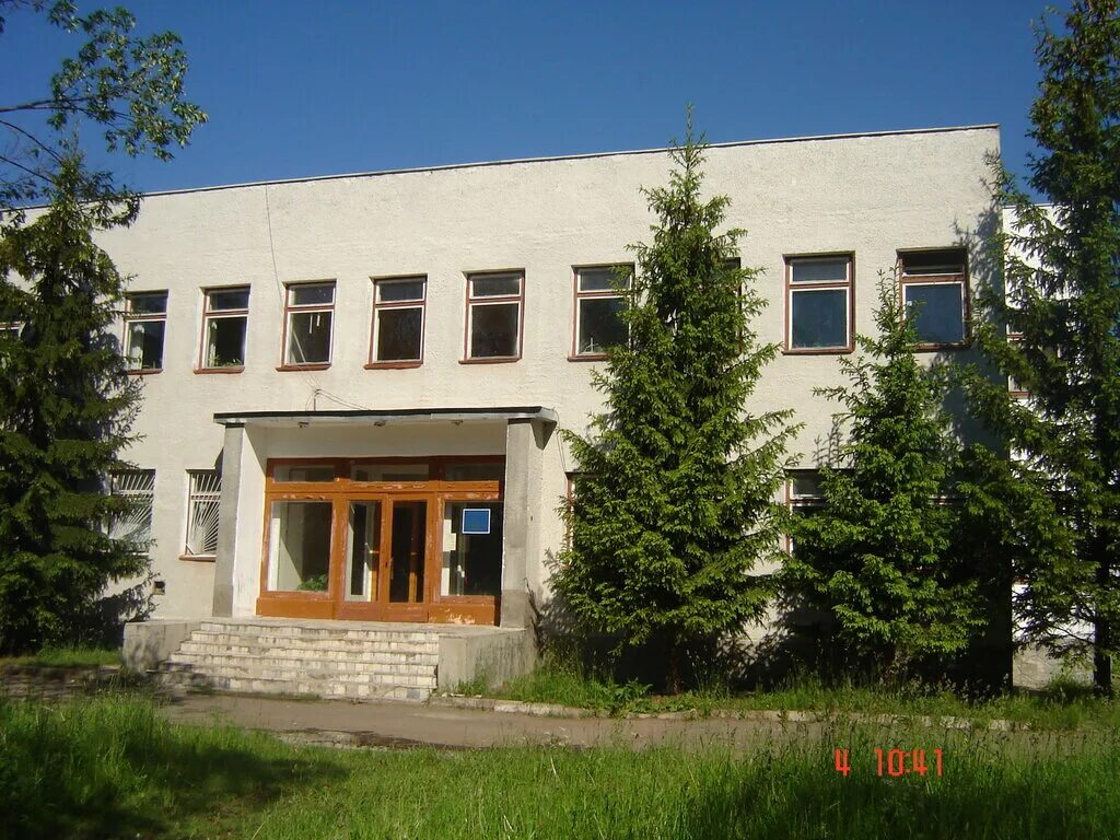 Школа шимск. Школа деревня коростынь. Школа шимск. Школа шимск. Шимск новгородская.