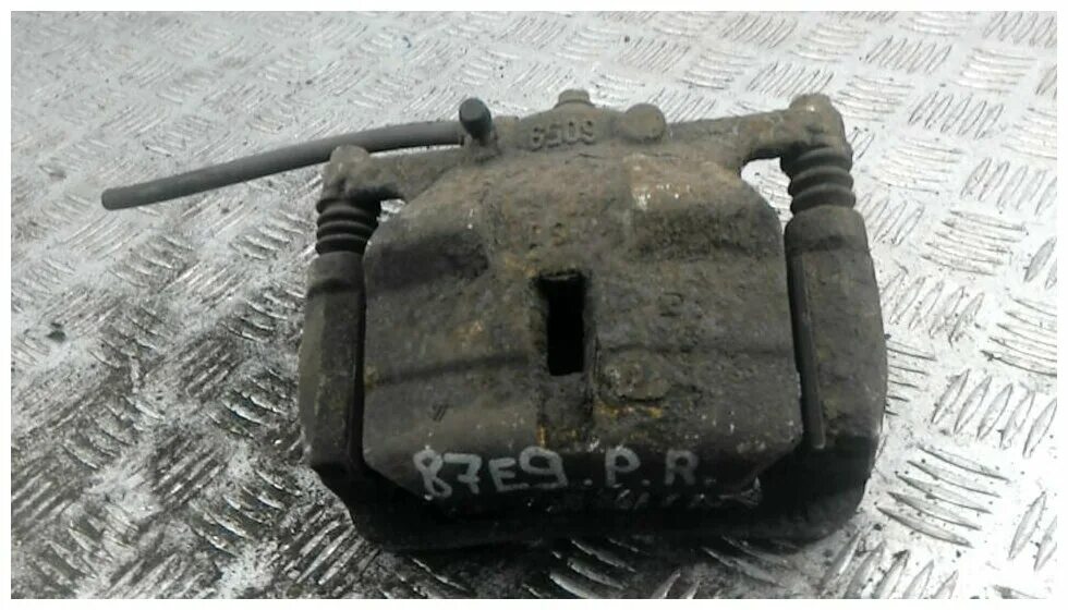 суппорт ниссан x- trail t31. суппорт nissan x trail t31. цилиндр суппорта nissan x-trail t31. суппорт тормозной x-trail t31. пыльник суппорта nissan x-trail t31 2011г.