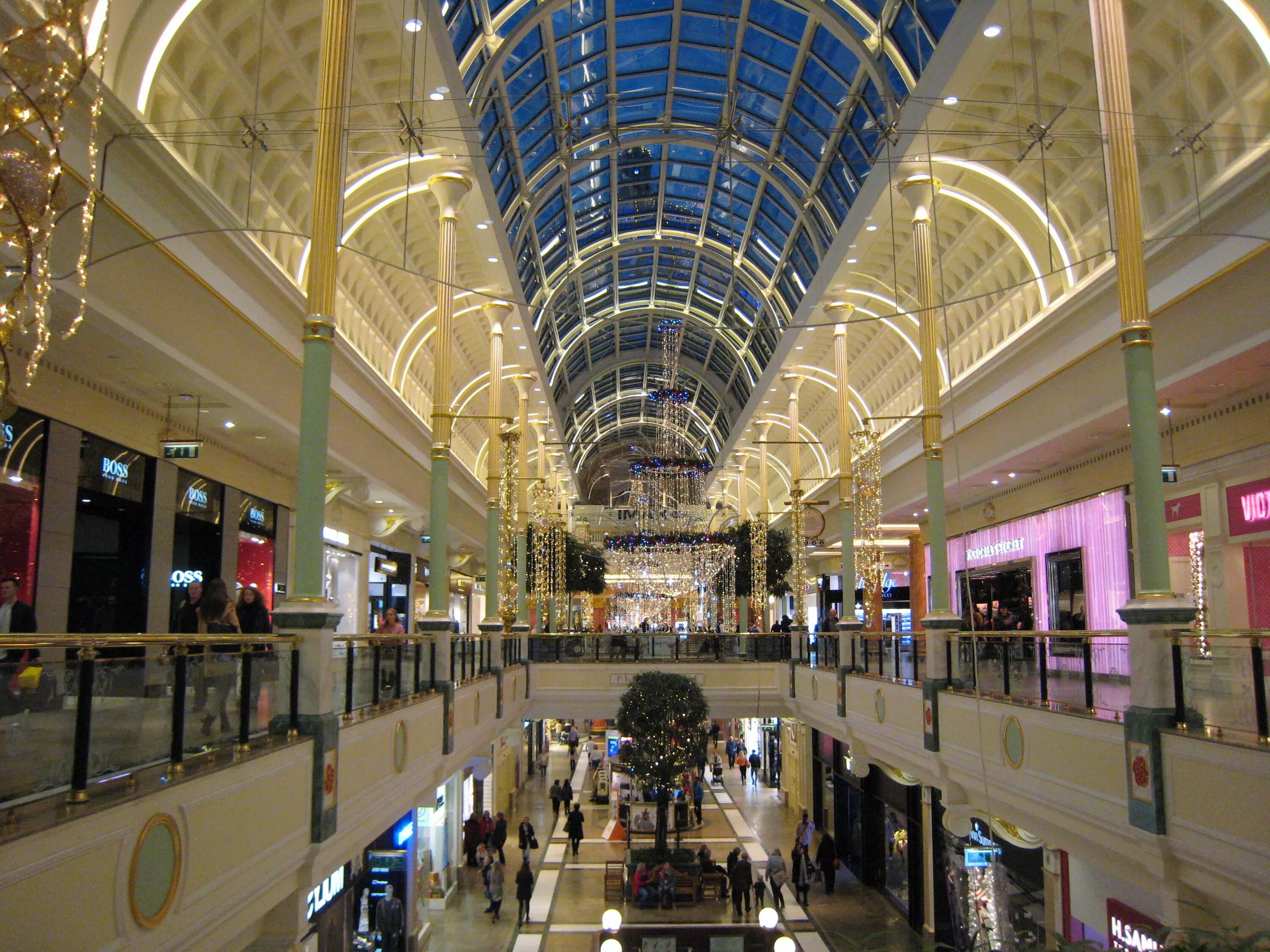 The Trafford Centre. Trafford Center Manchester. Траффорд центр в Манчестере. Манчестерский торговый центр. Uk center