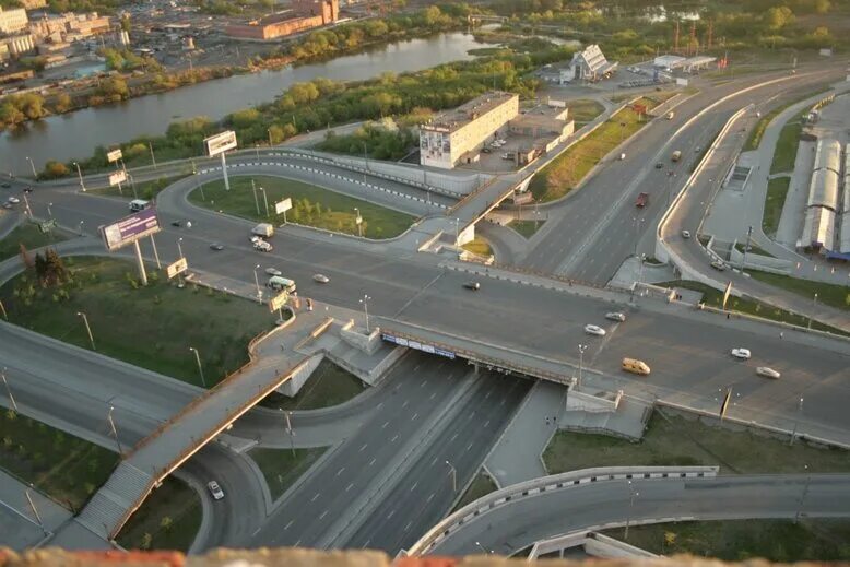 развязка ленинский проспект мкад.