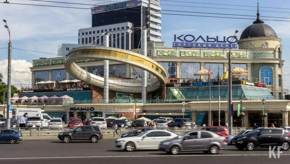Тц кольцо казань магазины. Торговый центр кольцо казань. Кольцо, казань, петербургская улица, 1. Торговый центр кольцо казань. Тк кольцо казань.