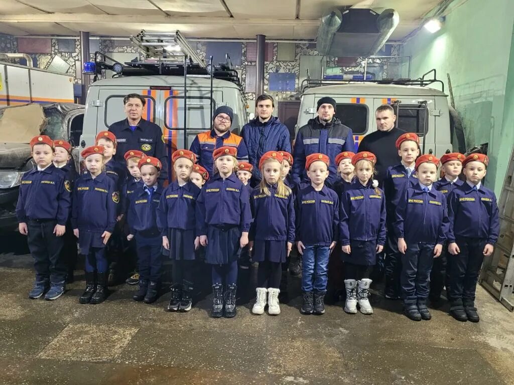 911 служба спасения сериал 5 сезон. Тактико-специальные учения. Экстренных. Классы мчс рыбинск. Карина мишулина 2022.