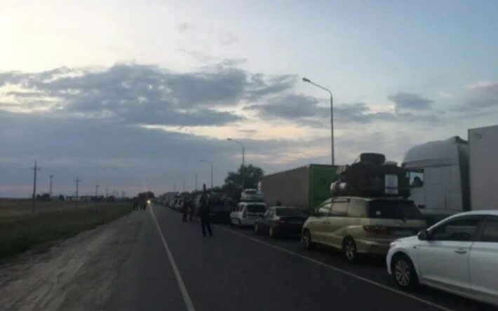 Пункт пропуска орск актобе. Орск пограничный пункт пропуска. Орск пограничный пункт пропуска. Сагарчин пограничный пункт. Орск граница с казахстаном.