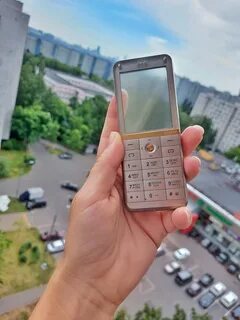 Прозрачный телефон