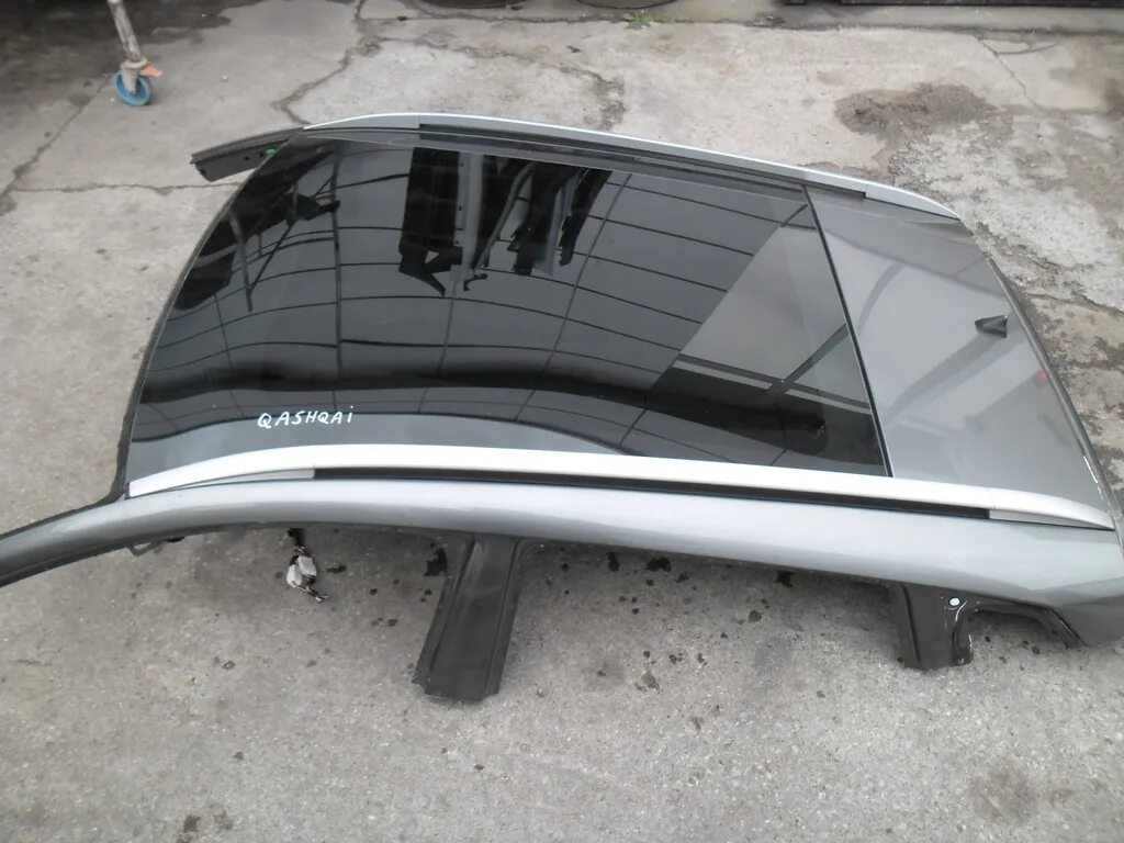 Рейлинги на крышу nissan qashqai j11. Nissan qashqai панорамная крыша. Панорамная крыша ниссан кашкай j10. Багажник на крышу nissan qashqai j11. Nissan qashqai j11 багажник.