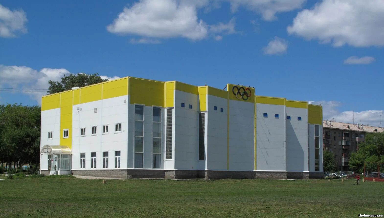 Каток умка магнитогорск. Ровесник, магнитогорск, советская улица, 156. Ледовый дворец умка магнитогорск. Ровесник, магнитогорск, советская улица, 156. Фок ровесник магнитогорск советская 156/1.