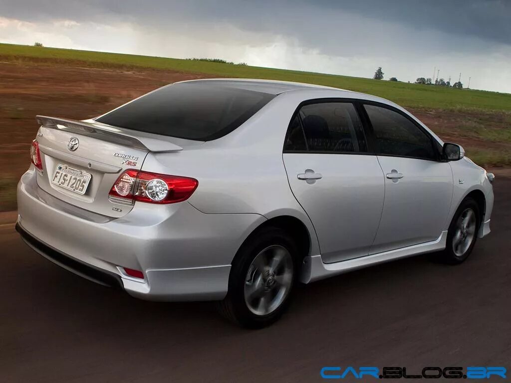 Оцинкованные тойоты. Тойота Королла s 2013. Toyota Corolla 2013. Тойота Королла е150. Тойота Королла 2013 XRS.