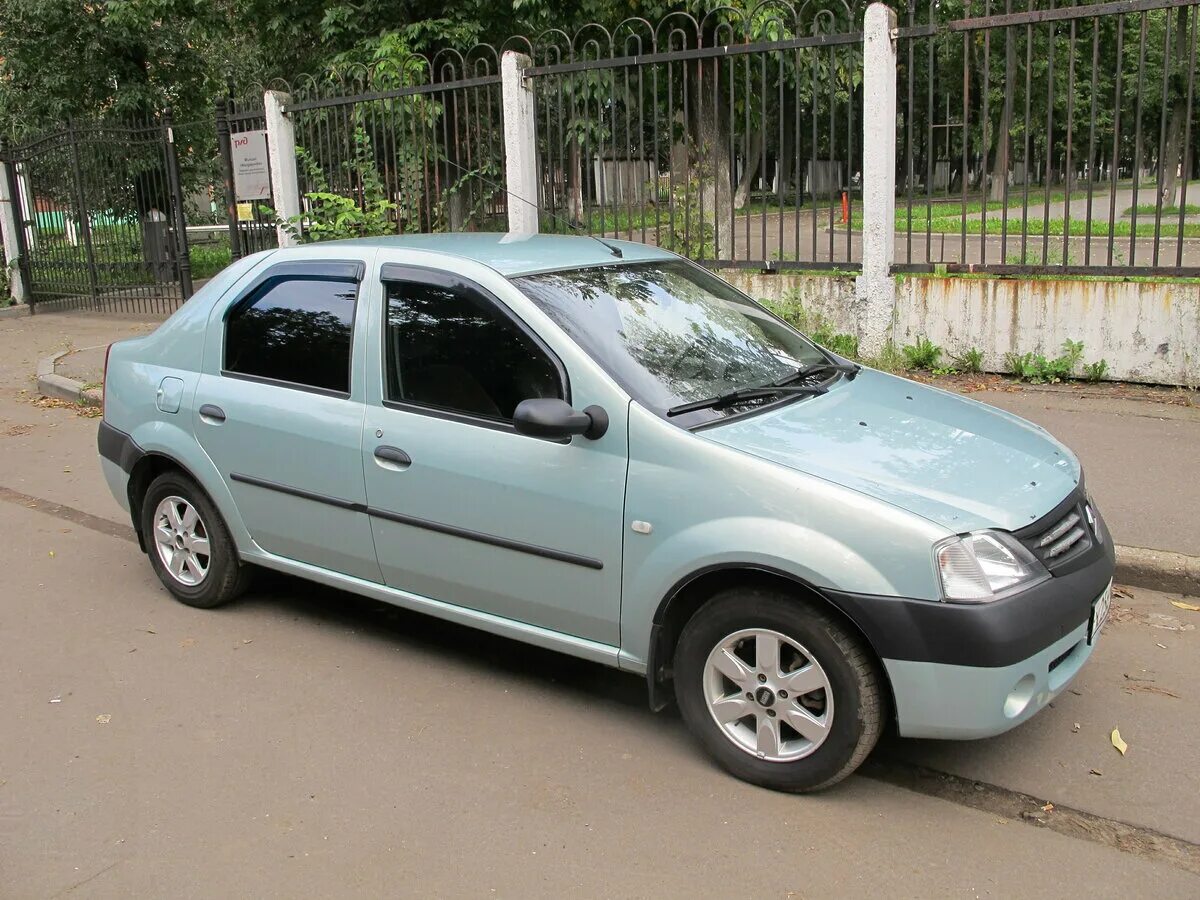 Рено логан 2011 рестайлинг. Рено логан 1 вишневый. 6. Рено логан 1 рестайлинг. Logan 1 цвета.