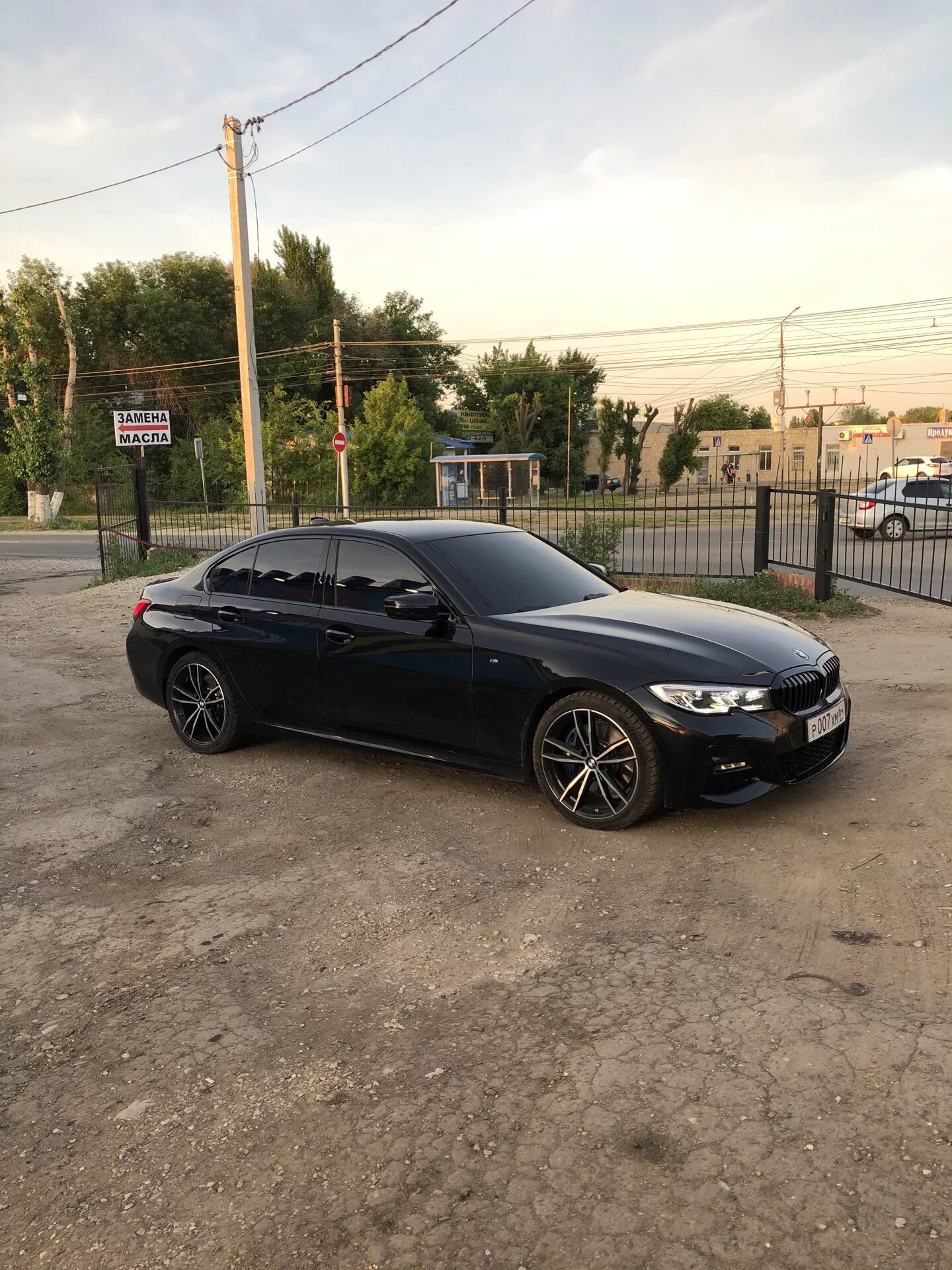 Bmw 5 f10 тонированная. Бмв 5 2007. Bmw f10 белая тонированная. Bmw 520 f10. Бмв м5 белая.