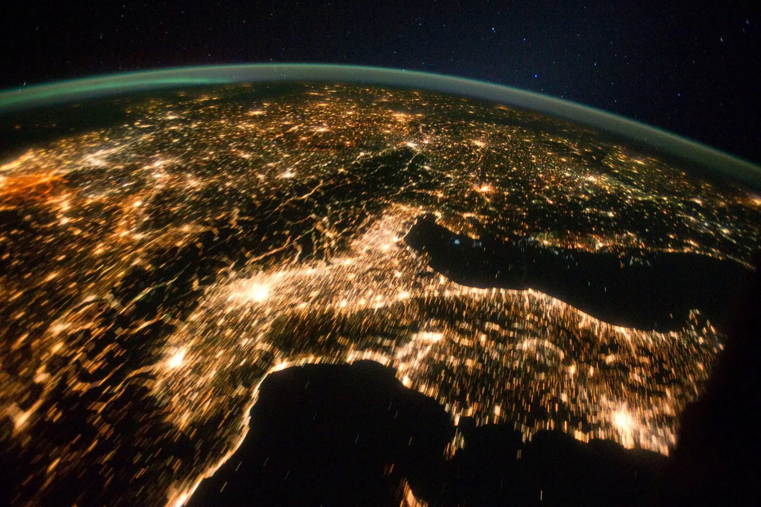 NASA снимки со спутника NASA. О земле и космосе. Земля из космоса. Планета ночью из космоса. Space view
