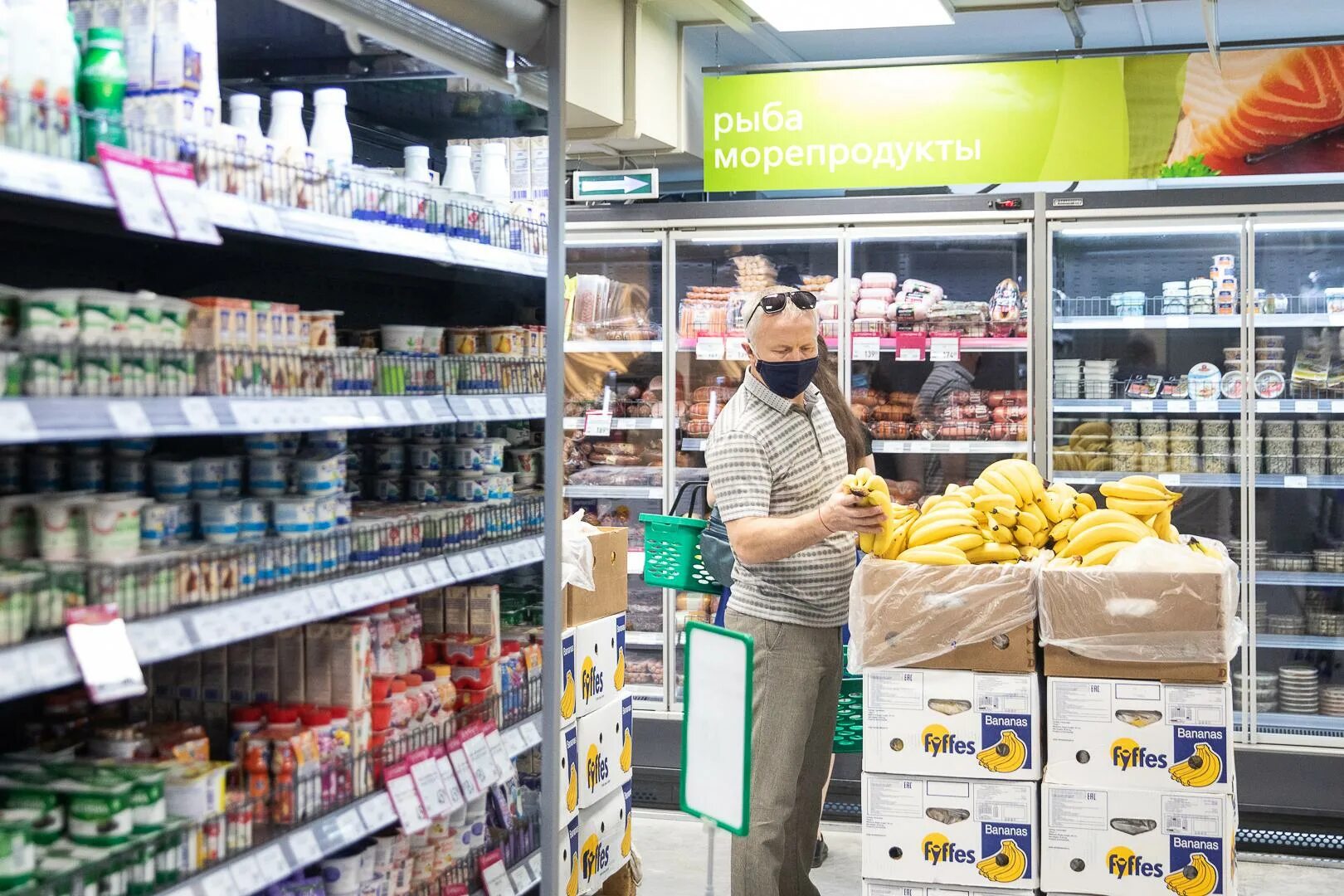 Открытие новых торговых точек. Брендбук продуктового магазина. Сеть торговых точек. Открытие новых торговых точек. Торговый павильон.