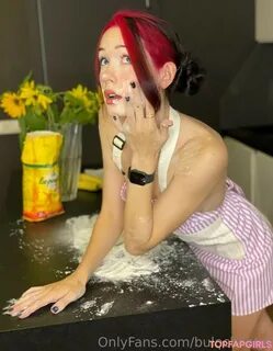 Галерея самых красивых и горячих фото в лучшем качестве. 