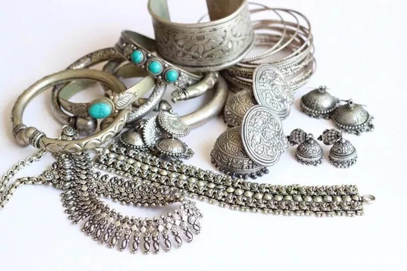 Куча монет серебро. Медно серебряный сплав. Ա. Го серебра. Метал самаротак блатина.