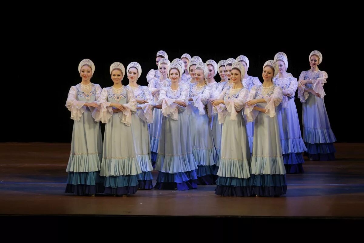 Ансамбль березка сайт. Группа берёзка (ансамбль). Ансамбль березка надеждина и кольцова. С. Ансамбль березка сайт.