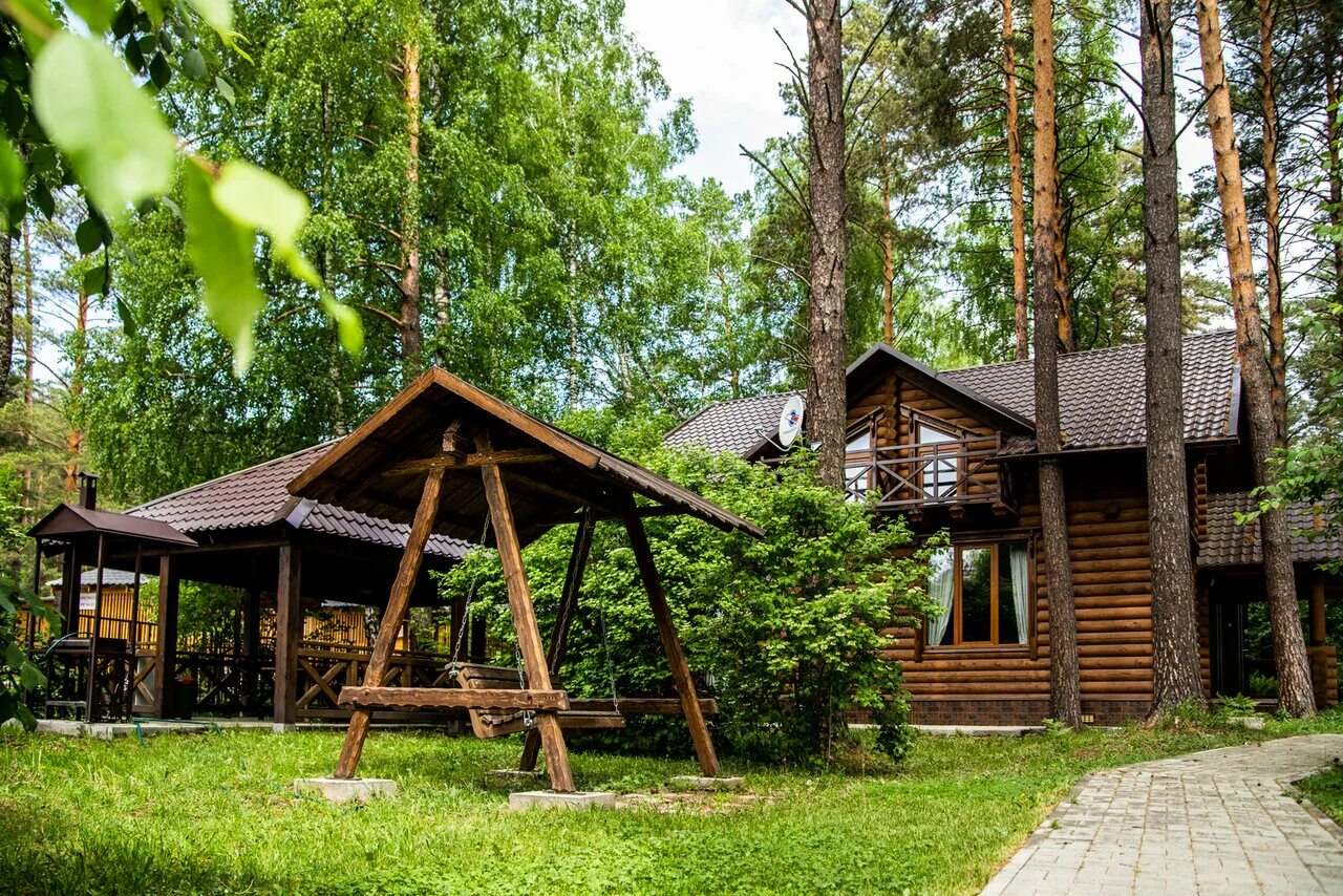 Турбаза горное озеро на телецком. Еланда горно алтайск. Турбаза катунь горный алтай. База тихий берег горный алтай. Турбазы горного алтая отзывы.