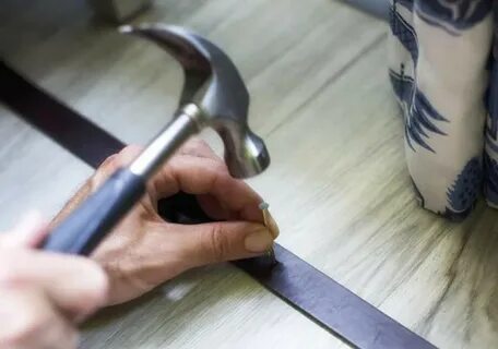 Пробить дырочку
