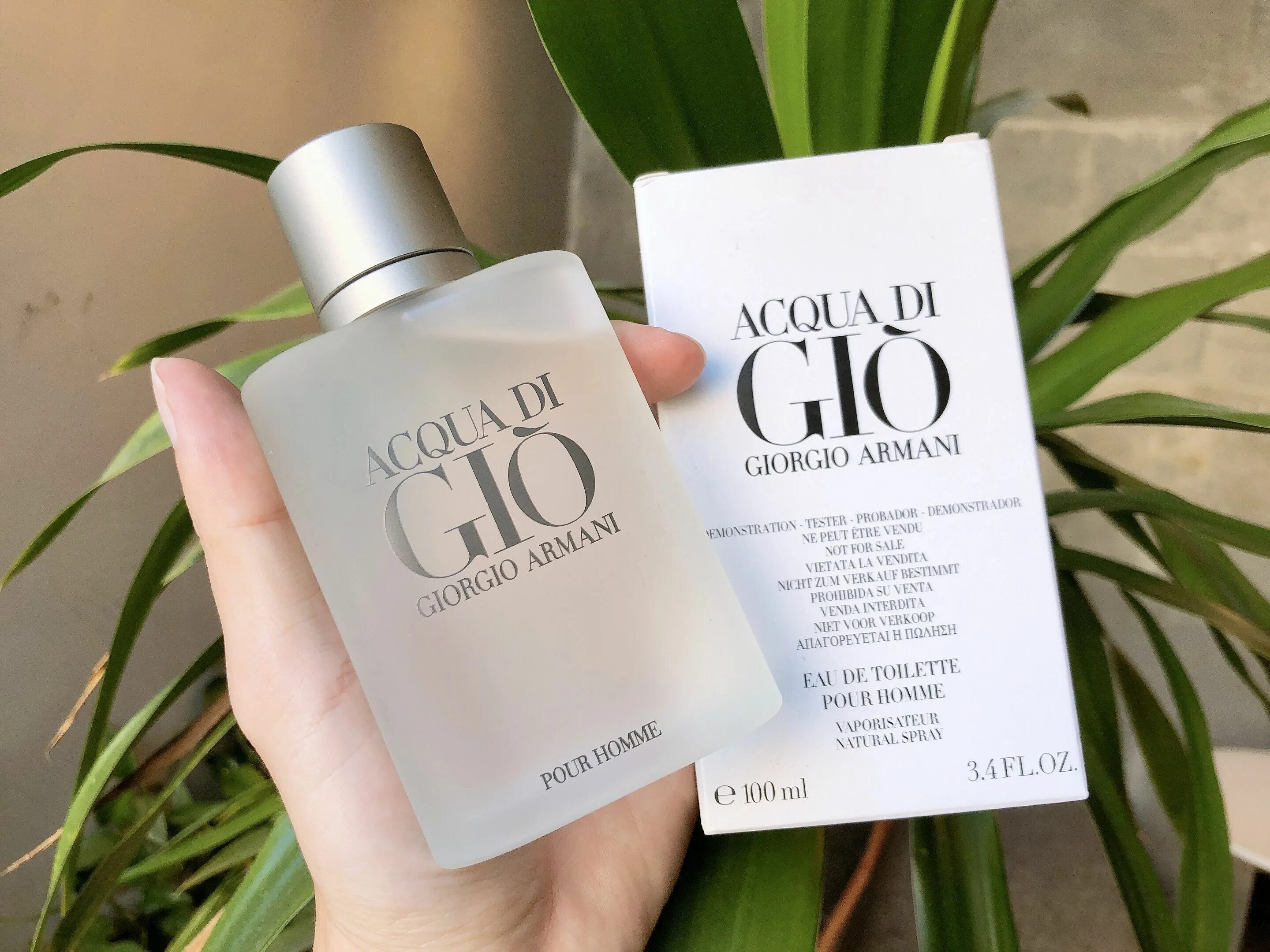 Giorgio armani acqua di gio pour. Аква ди Джио Армани. Джорджио Армани Аква ди Джио. Армани Аква ди Джио мужские. Духи Джорджио Армани Аква ди Джио.