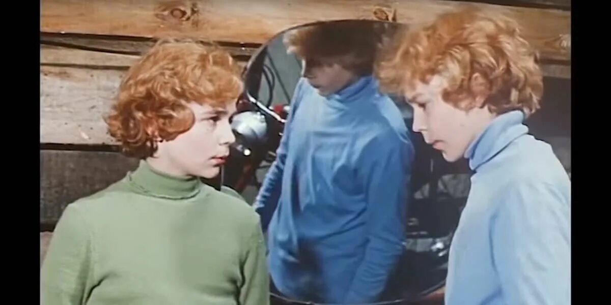 Гусев приключения электроника. Приключения электроника мальчик в зеленой кофте. Приключения электроника майя. Анальные приключения электроника. Приключения электроника трава.