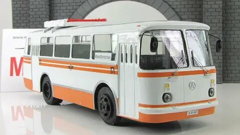 Лаз 695н модель