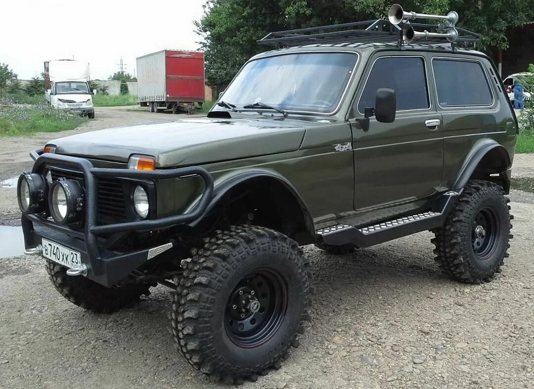 4х4 бу купить в спб. Нива 2121 off Road. Нива 2131 off Road. Нива 2131 off Road Tuning. ВАЗ 2131 офф роуд.