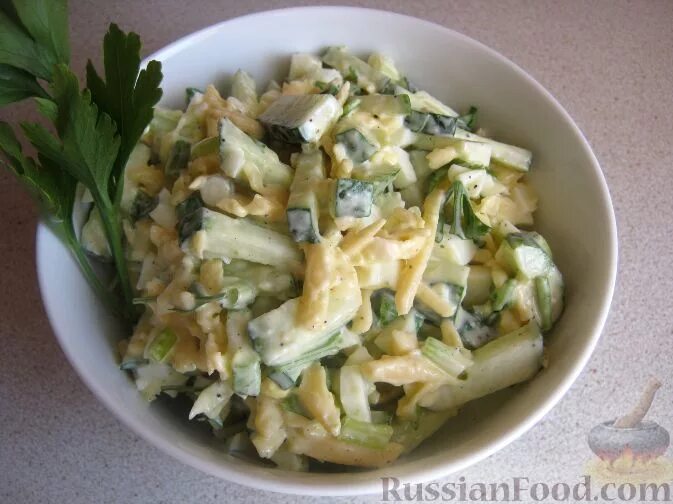Салат с редиской и яйцом - пошаговый рецепт с фото на Повар.ру