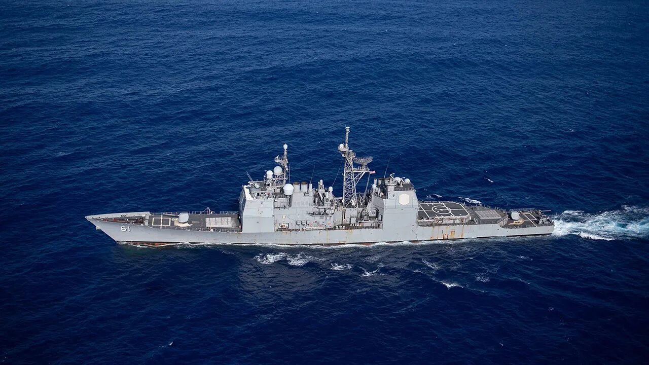 Крейсера вмс сша. Uss monterey. Крейсера вмс сша. Ракетный крейсер сша chancellorsville. Тикондерога крейсер шторм.