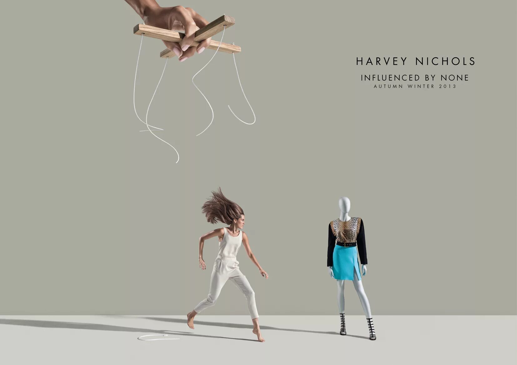 Негатив реклама. Harvey nichols реклама. печатная реклама моды. harvey nichols ad. креатив пипл реклама.