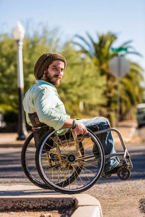 Дети инвалиды улыбаются. Disabled 12. Защитного отключения иконка. Disabled 12. Дети с инвалидностью.