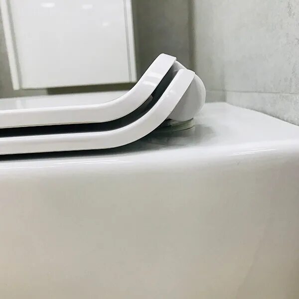 Унитазы plaza modern подвесные. Kerama marazzi plm.wc.02. kerama marazzi plaza унитаз. унитаз plaza modern подвесной безободковый. унитаз подвесной kerama marazzi plaza plm.wc.02.