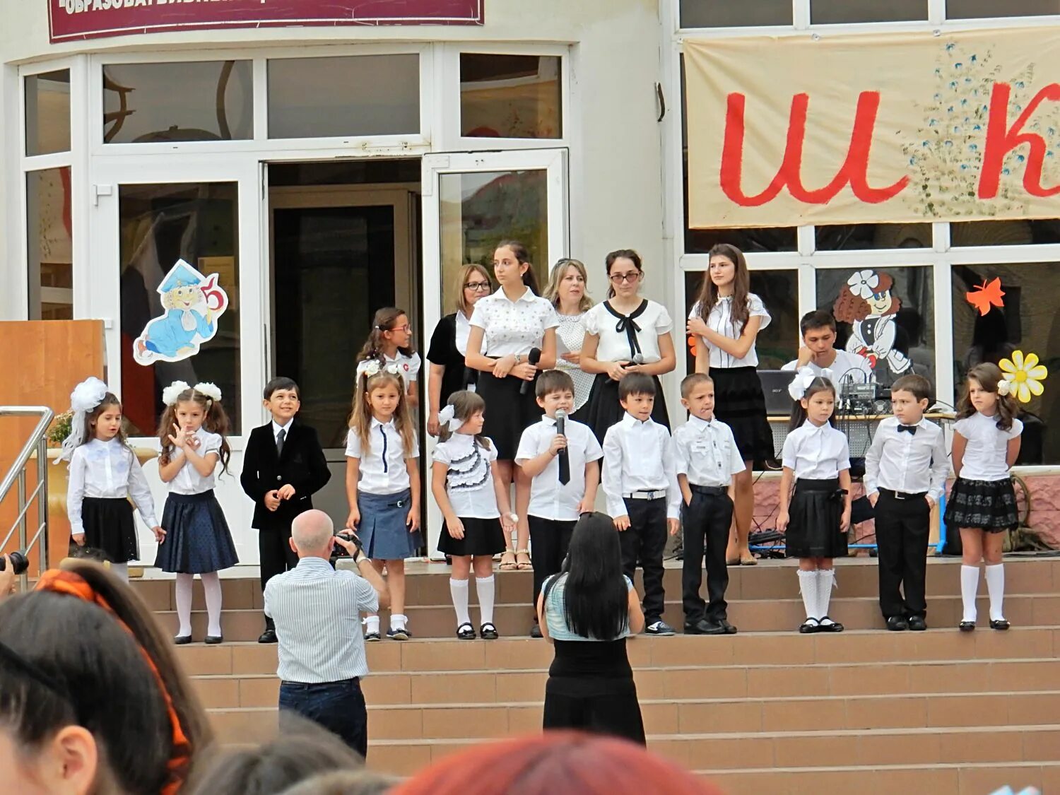 Г махачкала республика дагестан. Проблемы развития махачкала. Абдулмуслим абдулмуслимов в казначействе. Махачкала проекты развития. Школа развитие махачкала.