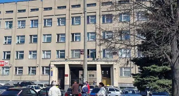 Регистратура поликлиники 7 владикавказ телефон детская. Номер телефона регистратуры поликлиники. Номер телефона регистратуры поликлиники. Регистратура поликлиники 7 владикавказ телефон детская. Регистратура поликлиники 7 владикавказ телефон детская.