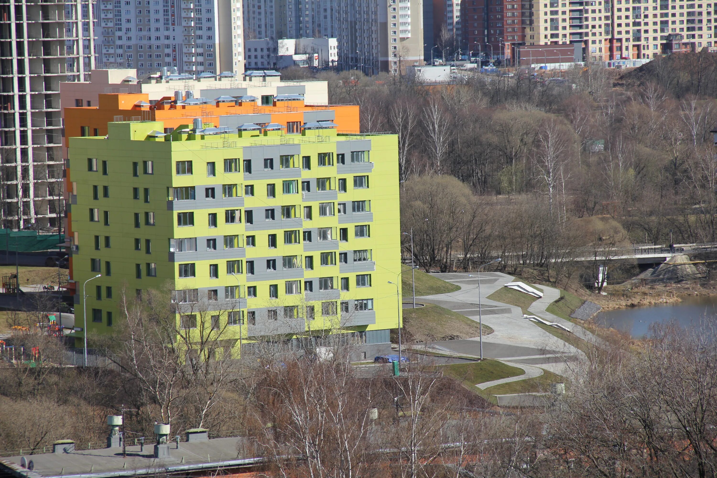 бульвар трудящихся 33 колпино. санкт-петербург ушинского 3 корпус 3. болотниковская 3 к 1. маршала жукова 33к3. ньютона 32 ярославль.