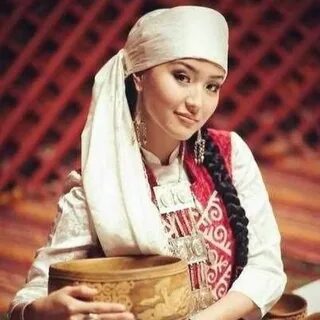 Сексуалды қыз секс үшін жігіт іздейді