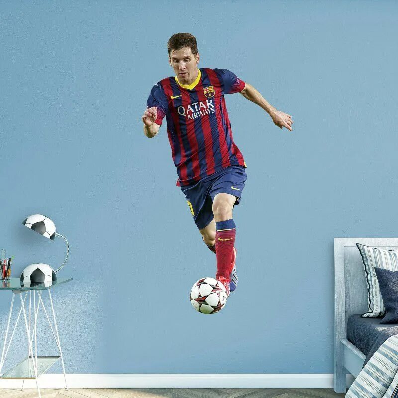 Комментатор месси месси месси. Messi. месси реклама. месси в стенке. фотозона лионель месси.