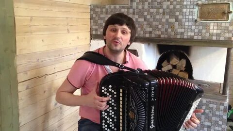 Песня тишина над