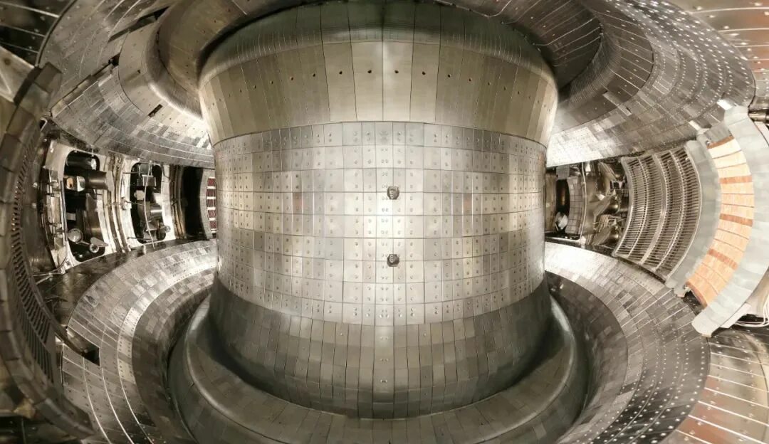 Самый первый реактор в мире. Токамак Абингдон. Токамак East. Китайский токамак East. Свечение Черенкова РБМК-1000.