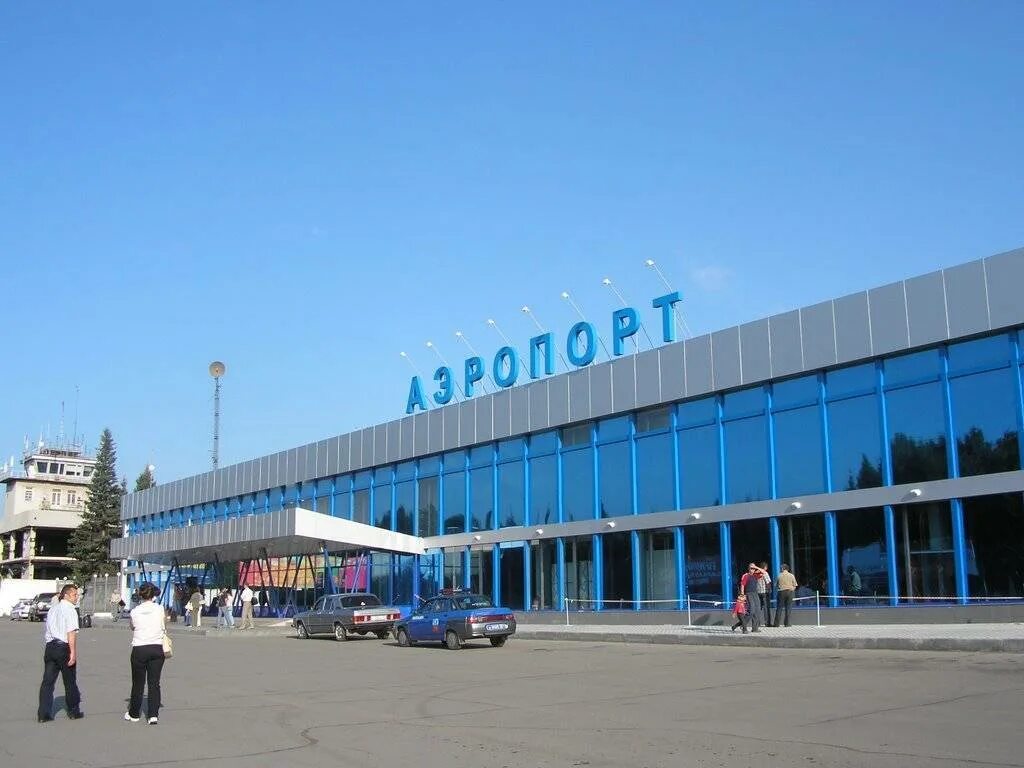Аэропорт города барнаула. Аэропорт им титова барнаул. аэропорт германа титова барнаул. аэропорт барнаул михайловка. аэропорт города барнаул титов.