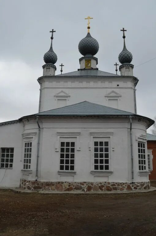 Бутырки мантуровский район. Мантурово Церковь Николая Чудотворца. Храм Николая Мантурово. Город Мантурово храм Костромской области. Церковь Николая Чудотворца в Мантурово Костромской.