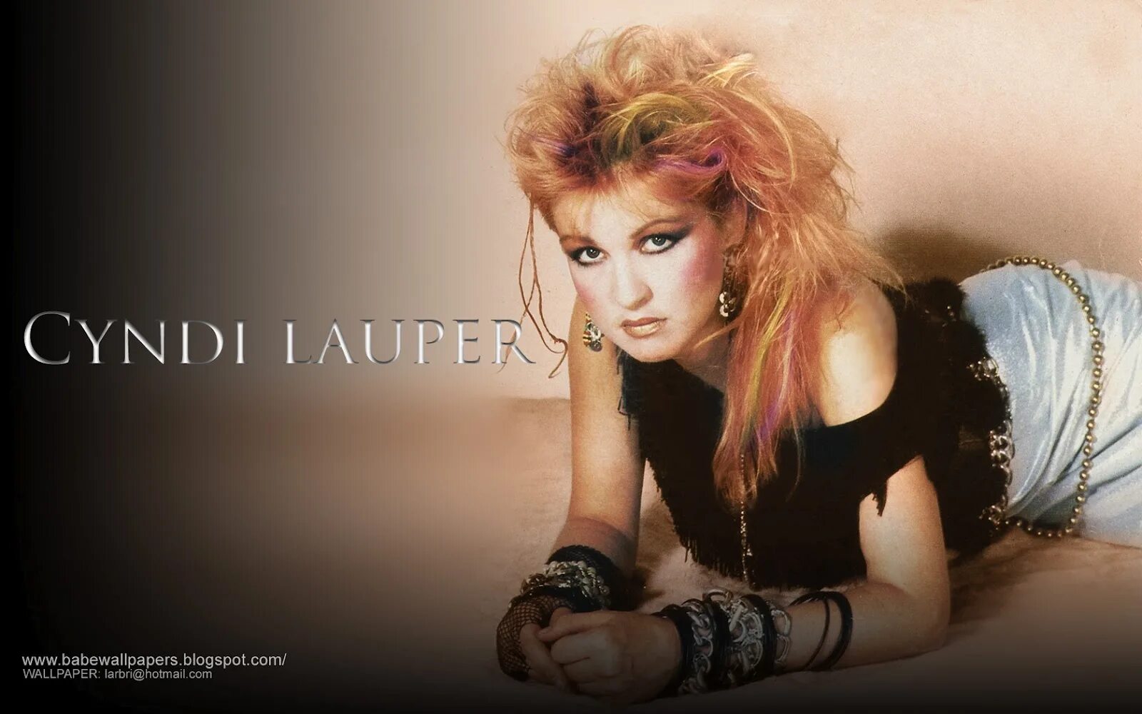 Cyndi lauper time after time. Time after time синди лопер. cyndi lauper hot. плакаты 90-x синди лаупер. playlist... the very best of cyndi lauper.